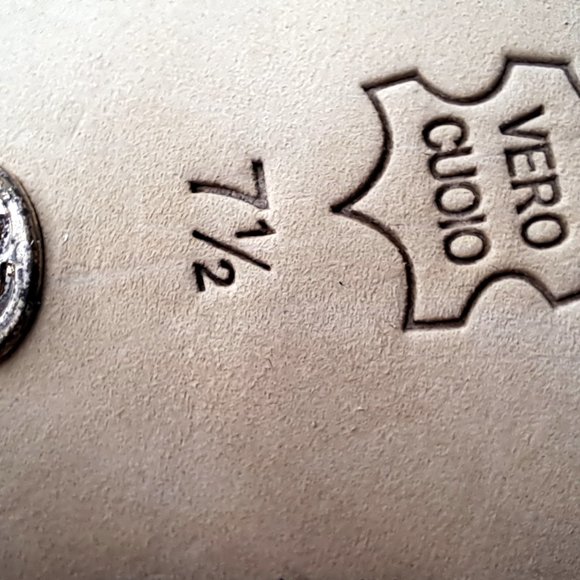 CHARLES DAVID Ina Slingback HEELS Size 7.5 LEATHER leopard pattern LOGO STUNNING - Picture 14 of 14